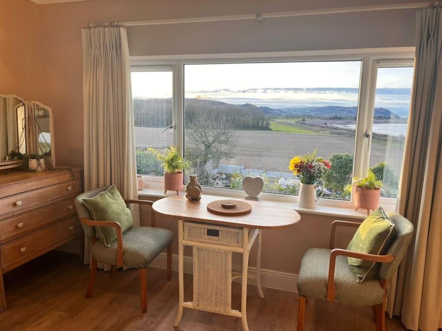Blue Anchor House - Seaview, Hot Tub Apartments Εξωτερικό φωτογραφία
