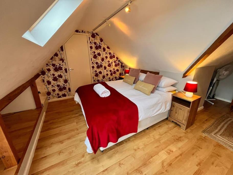 Blue Anchor House - Seaview, Hot Tub Apartments Εξωτερικό φωτογραφία